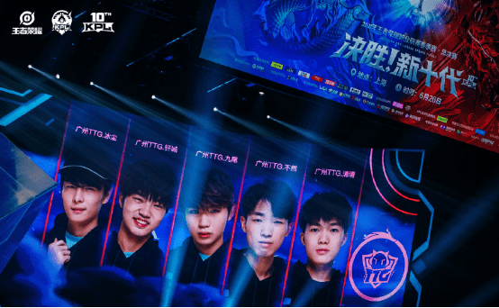 将相持从边 将相持从边